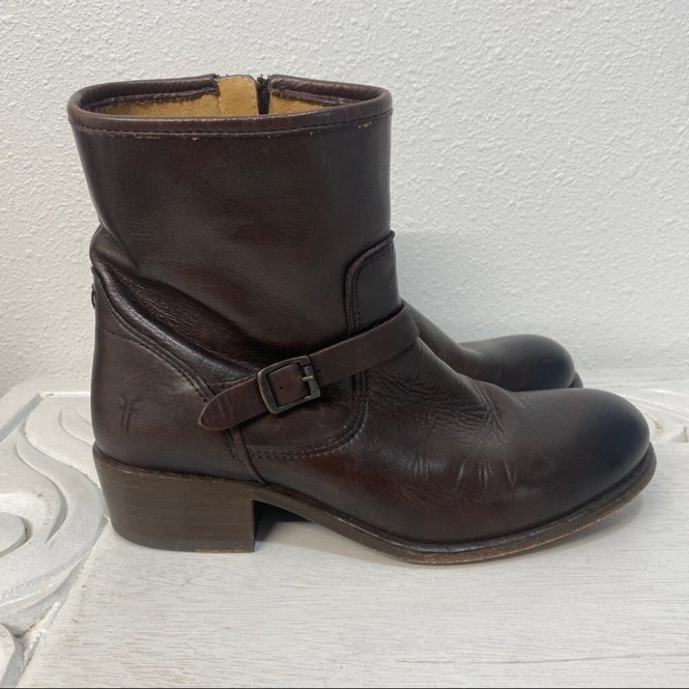 FRYE LYNN STRAP SHORT ANKLE BOOTS BOOTIES LEATHER BROWN 7B - Picture 2 of 9